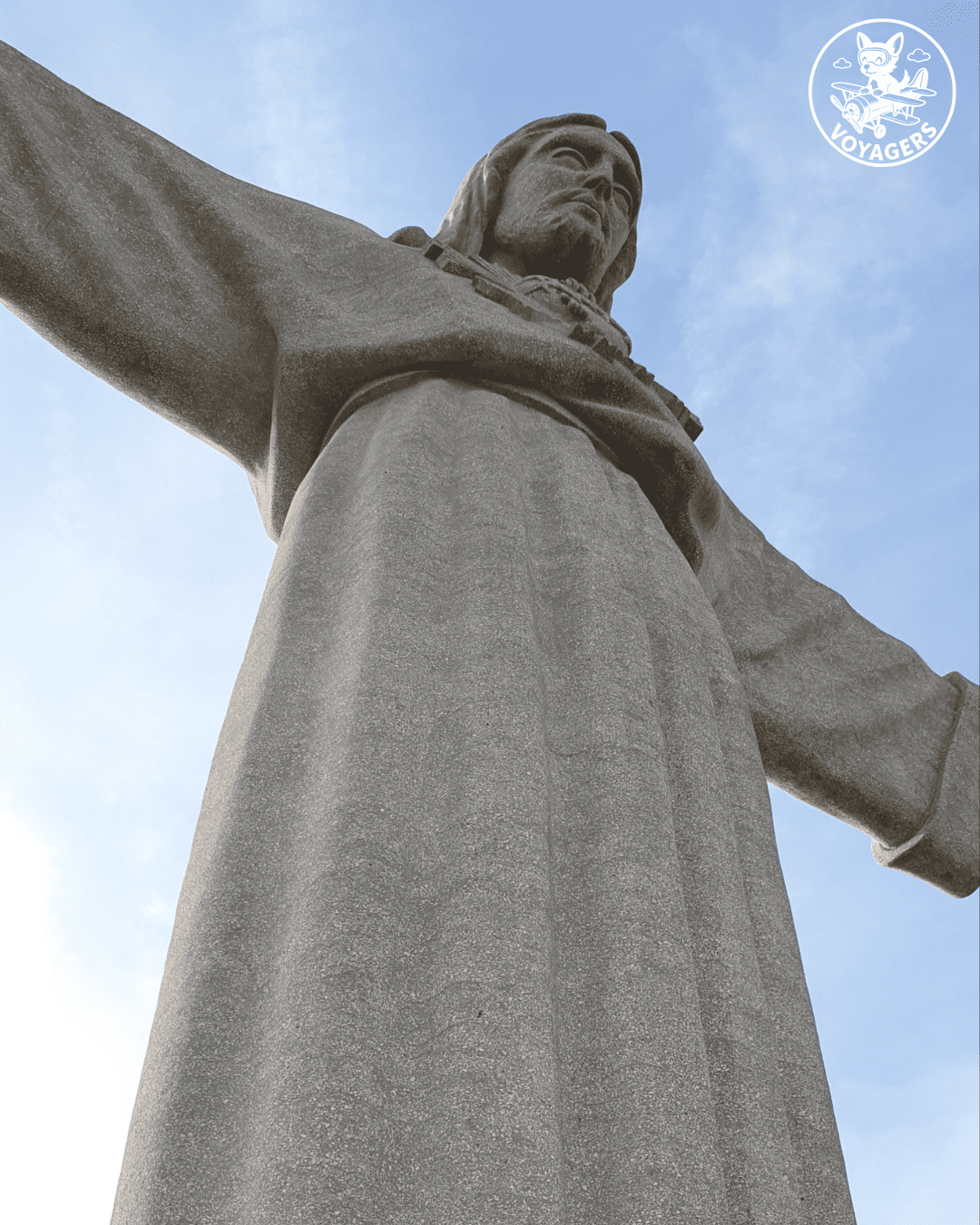 Cristo Rei d'Almada près de Lisbonne sous un ciel lumineux
