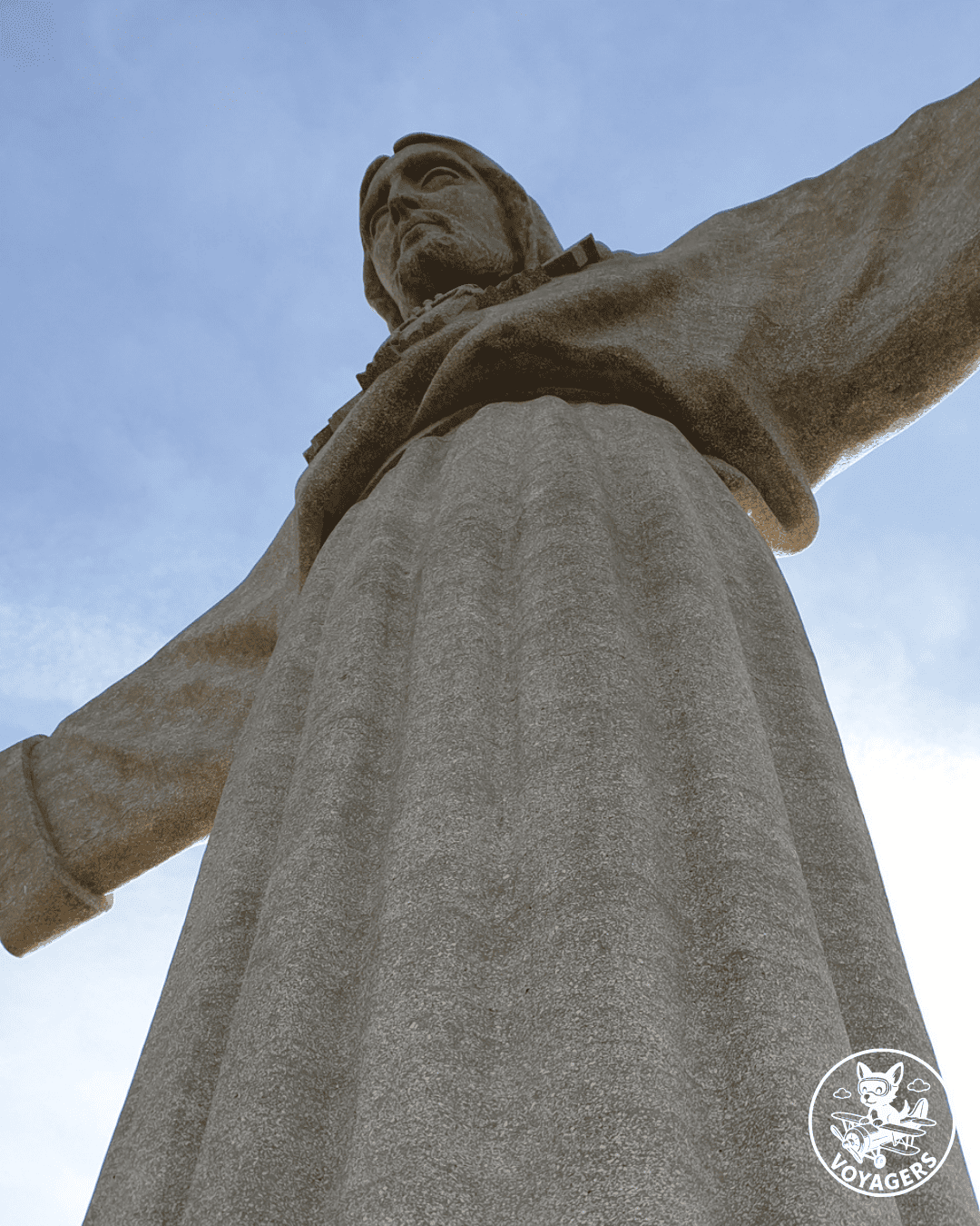 Cristo Rei d'Almada vu depuis le dessous de la statue